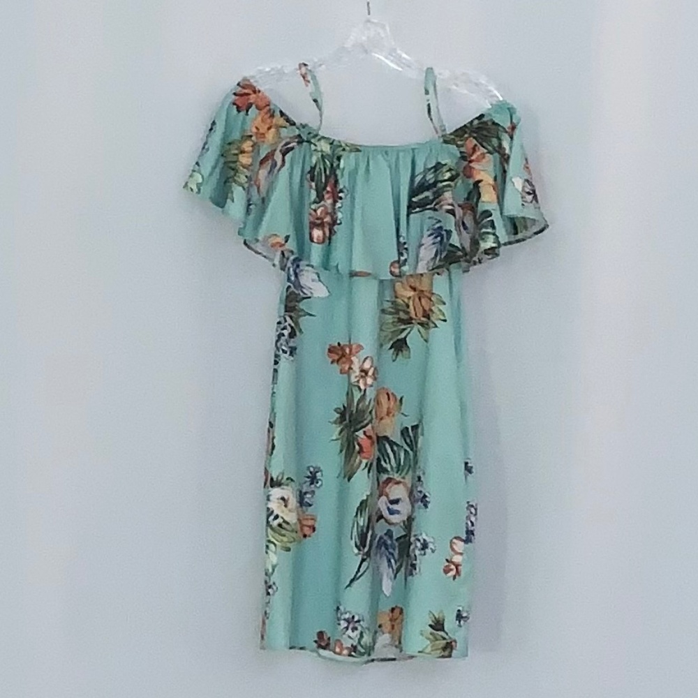 Davi & Dani Off Shoulder Tropical Dress